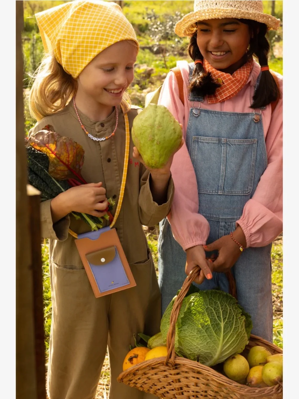 NEW Sticky Lemon XL Phone Pouch in Farmhouse Harvest Moon